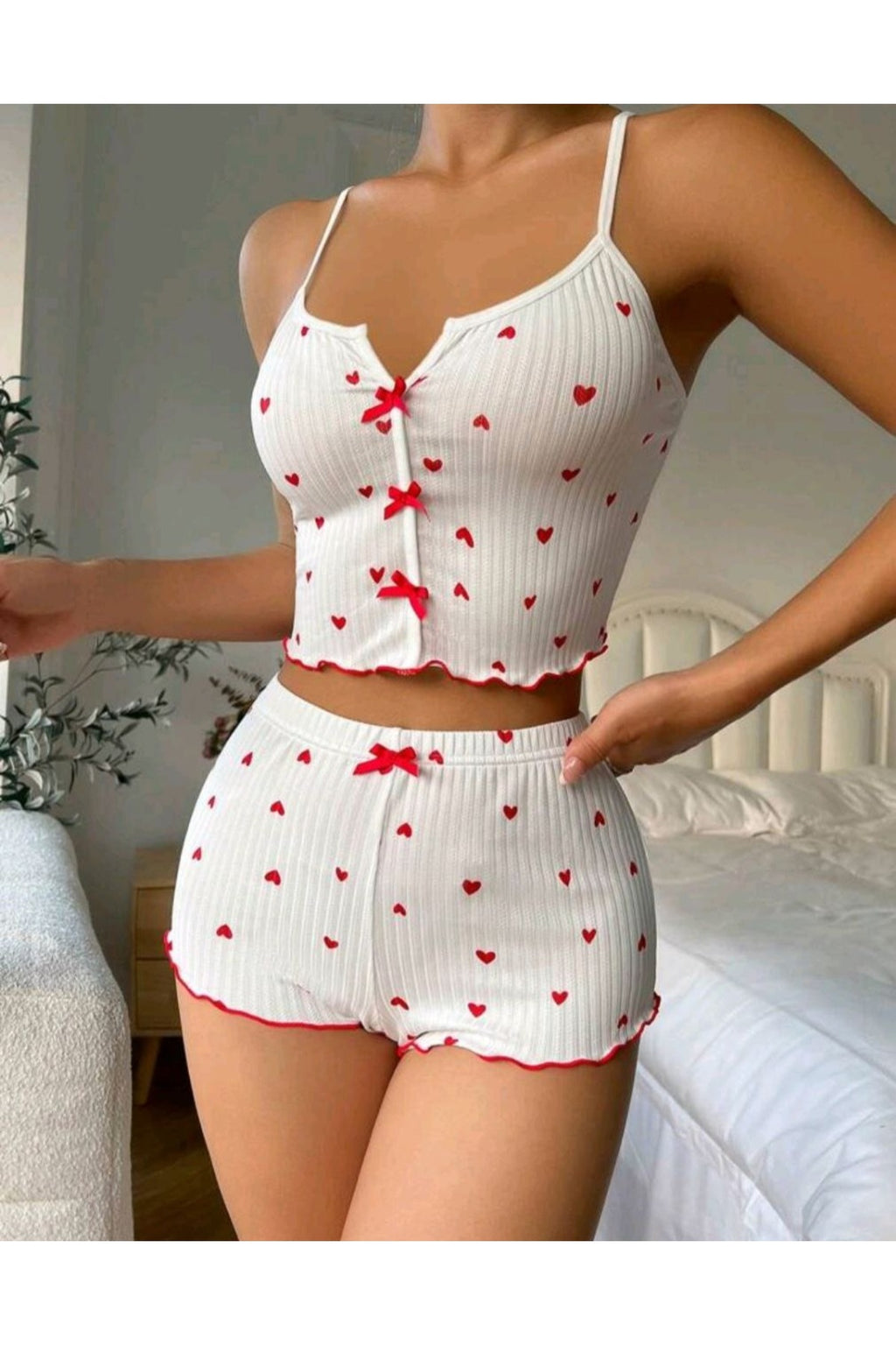 Seksi Beyaz Kalp Desenli Şortlu Gecelik Takım Fantezi İç Giyim Pijama Takımı