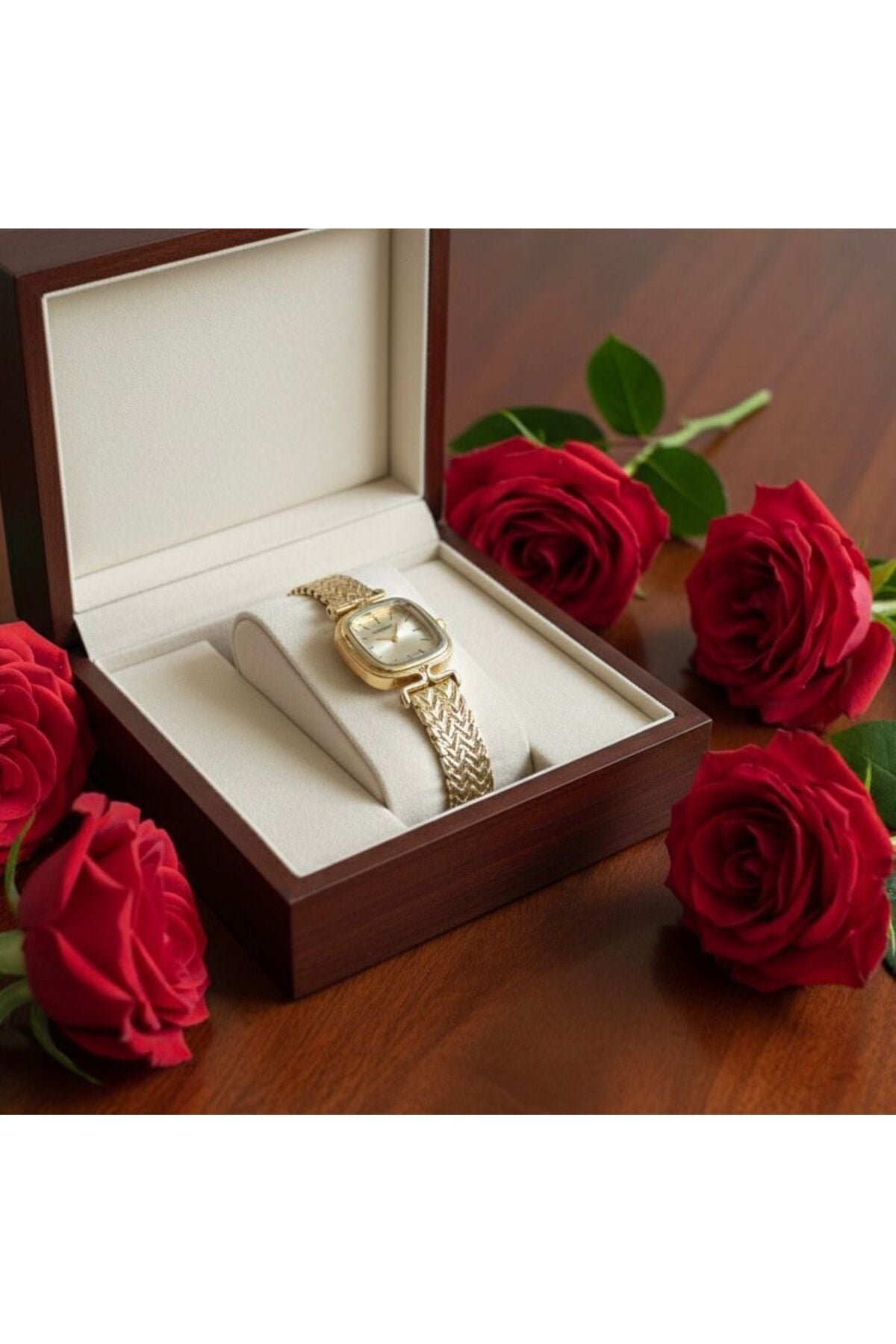 Gold Kare Metal Kadın Saat