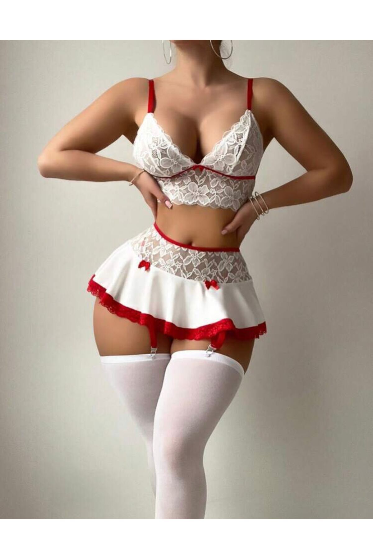 Fantazi Gecelik Takımı Kırmızı Beyaz Fiyonk Detaylı Fantezi Gecelik
