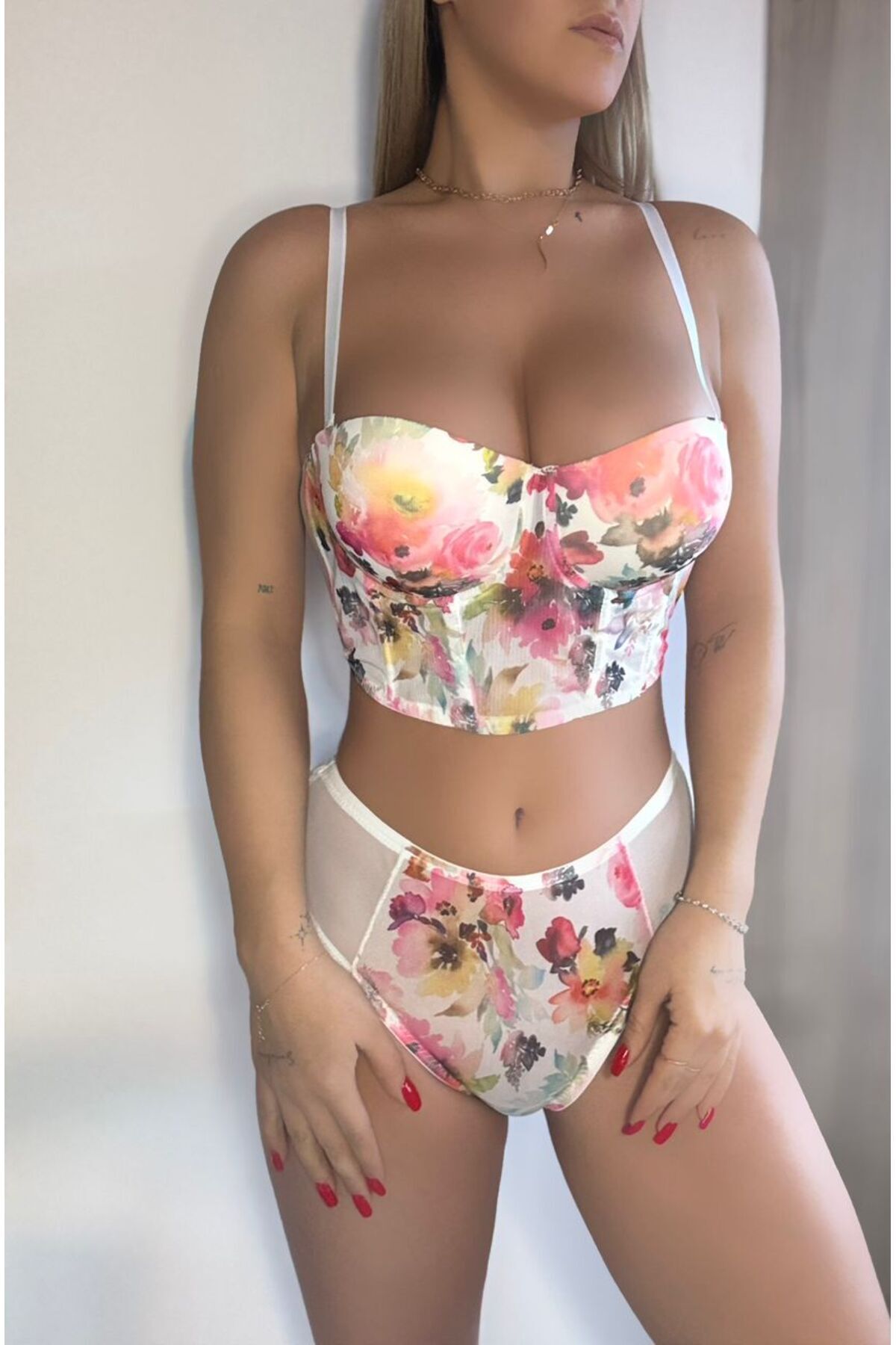 Sexy Yalık Şık Çiçekli Büstiyer Kadın Külot Beyaz
